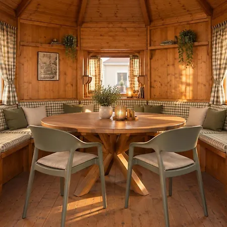 Springbrunnen Boutique Hotel *